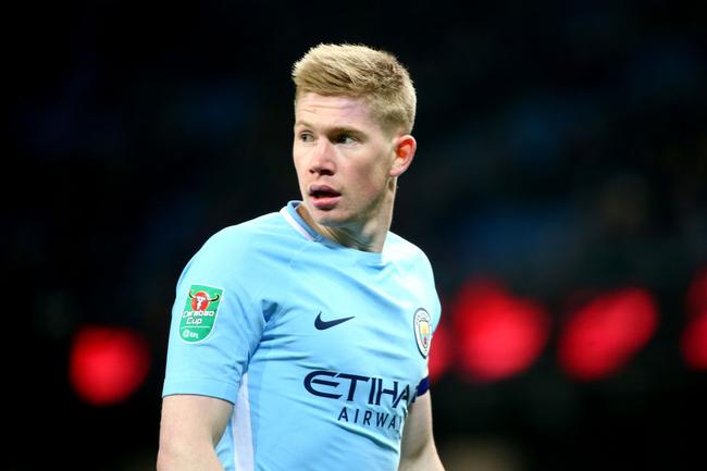 全国春季游泳锦标赛开赛 孙佳俊男子100米蝶泳摘金