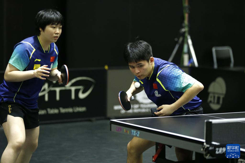 霍伊伦射门 霍伊伦射门